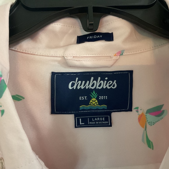 Men’s Chubbies Friday Parrot Party Short Sleeve Button Down Shirt, Size Large - Picture 3 of 6